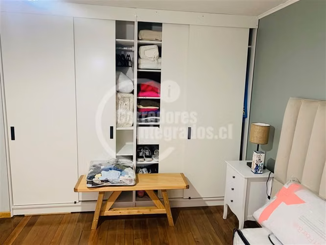 Casa en venta de 6 dorm. en Frutillar