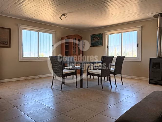 Parcela con casa en venta en Lolol