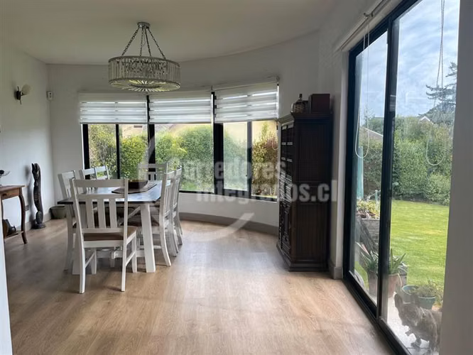 Casa en venta de 4 dorm. en Santo Domingo Oportunidad