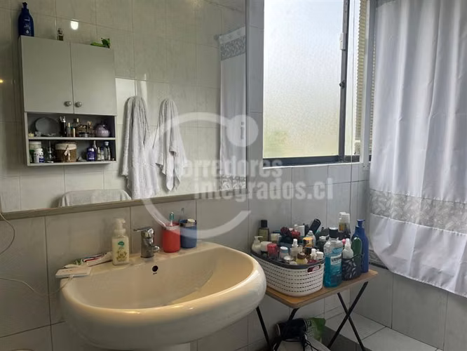 Casa en venta de 4 dorm. en Santo Domingo Oportunidad