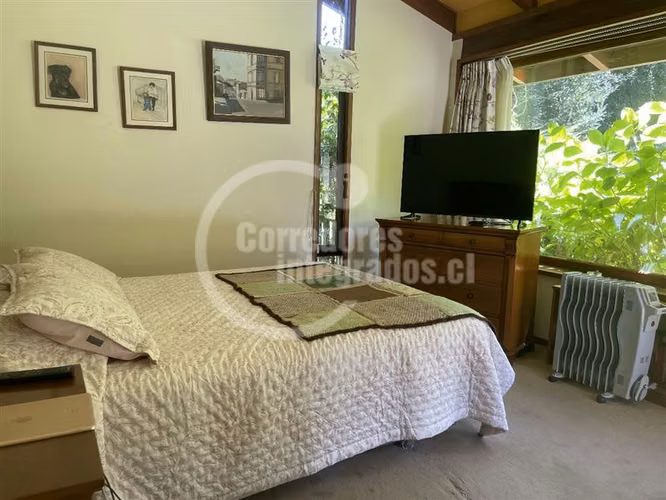 Casa en venta de 4 dorm. Lo Barnechea - Imagen 11
