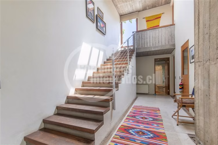 Casa en venta en Pirque Espectacular