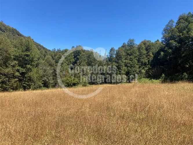 Parcela en venta en Pucón 6.290 m2 Orilla Rio