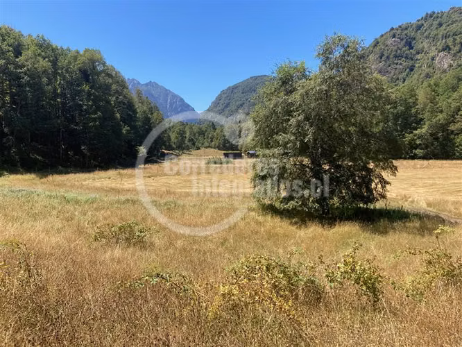 Parcela en venta en Pucón 6.290 m2 Orilla Rio