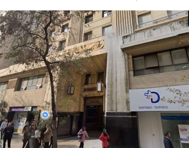 Oficina en arriendo Santiago recién remodelada espaciosa
