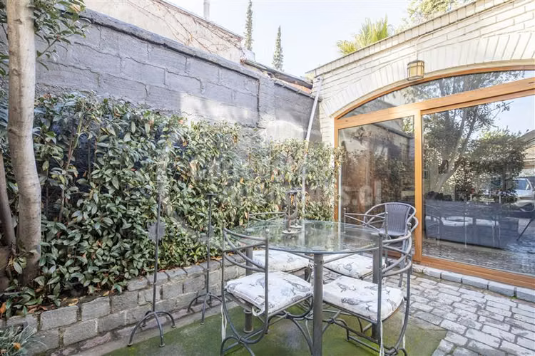 Casa en venta 5 Dormitorios en Barrio El Golf, Las Condes