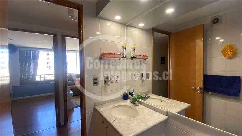 Depto en venta 3 dorm + Estar Metro Manquehue