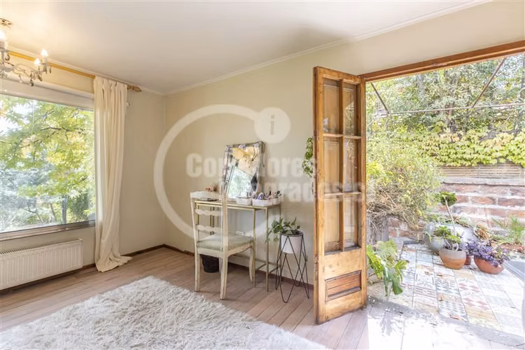 Casa en Venta de 5 dormitorios en condominio La Reina
