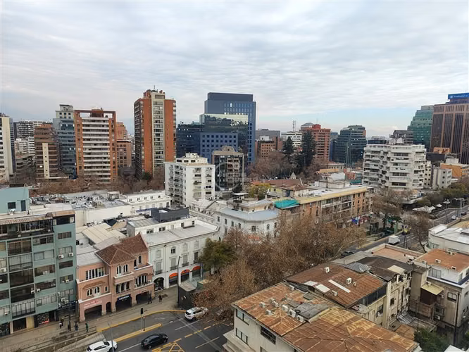Oficina en arriendo edificio Terracota Drugstore