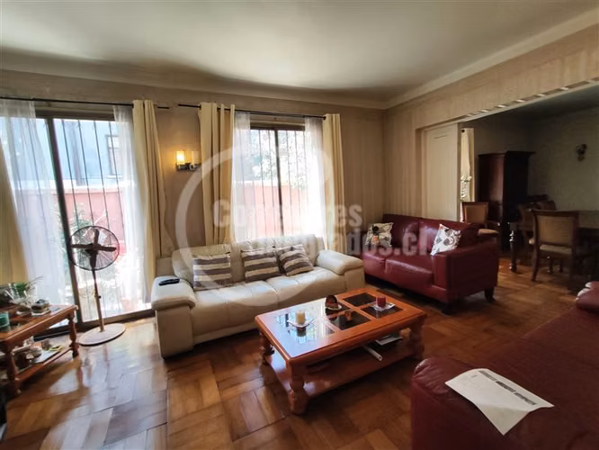 Casa en venta de 7 dorm. en Providencia - Imagen 8