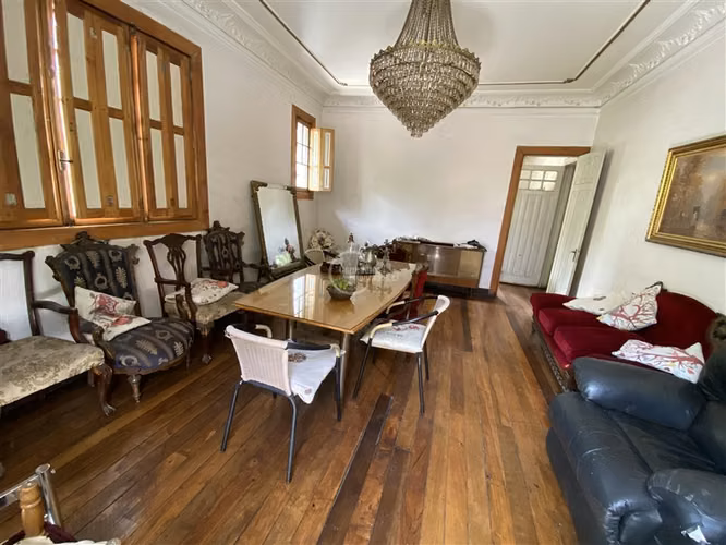 Casa en venta de 6 dorm. en San Miguel