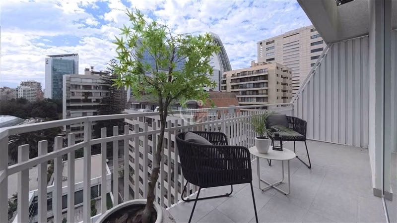 Departamento en venta de 2 dorm. en Las Condes