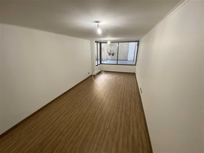 Departamento en venta de 3 dorm. en Santiago
