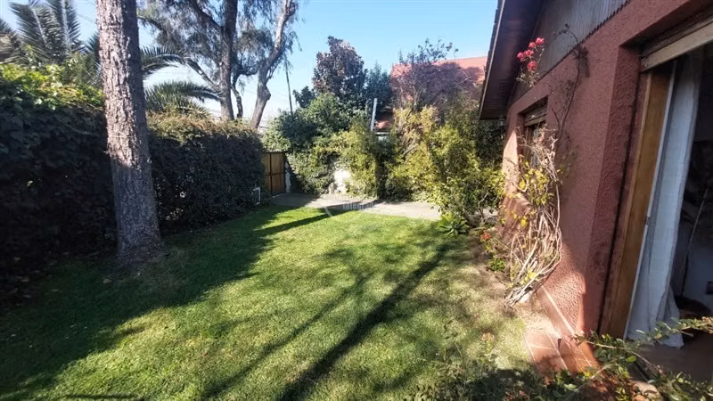 Venta casa 425 mts. en Las Condes