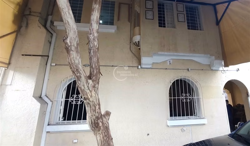 Gran Casa Comercial En Venta Providencia