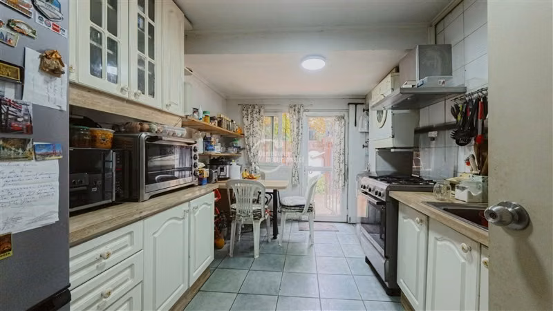 Casa en venta de 3 dorm. en Las Condes