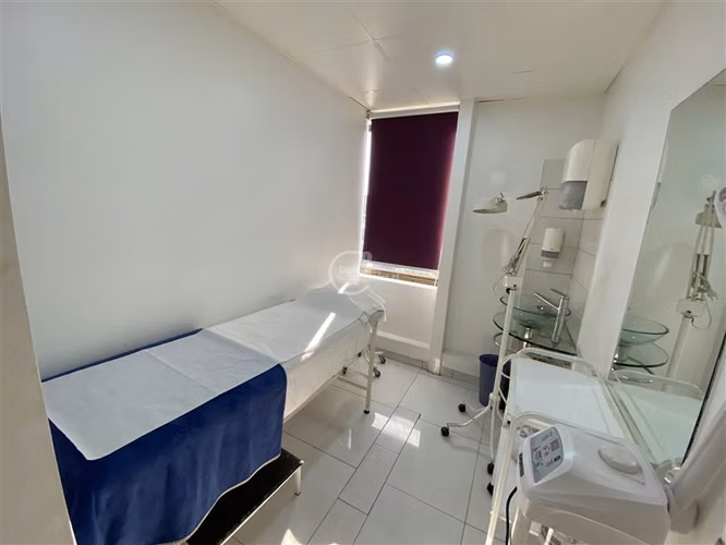 Centro Medico en el mejor Sector de las Condes