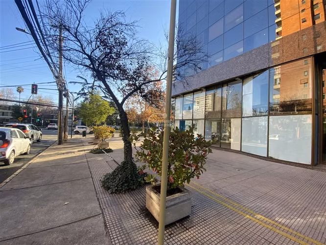 Centro Medico en el mejor Sector de las Condes