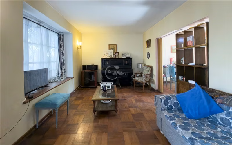Casa en venta Las Condes frente a Estadio Español