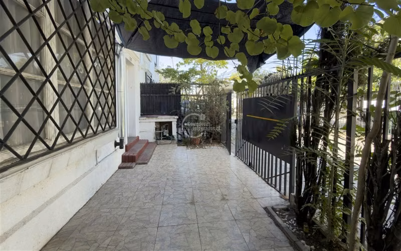 Casa en venta Las Condes frente a Estadio Español