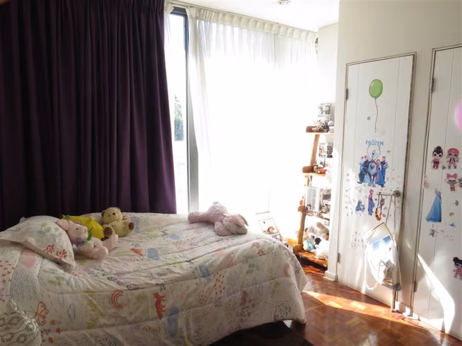 Casa en venta de 5 dorm. en Colina