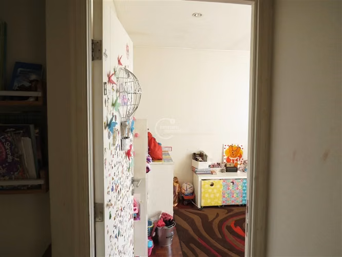 Casa en venta de 5 dorm. en Colina