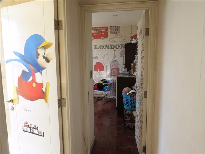 Casa en venta de 5 dorm. en Colina