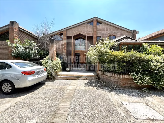 Casa en venta de 5 dorm. en Huechuraba - Imagen 39