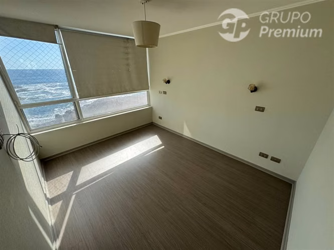 Exclusivo Dpto. Duplex en venta 3D 3B Iquique - Imagen 8