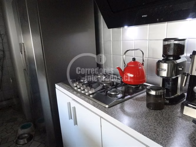 Casa en venta de 5 dorm. en Providencia - Imagen 7