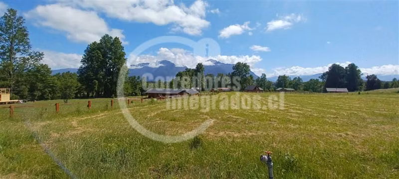 Parcela en venta Pucón dos casas Piscina cerca aeródromo