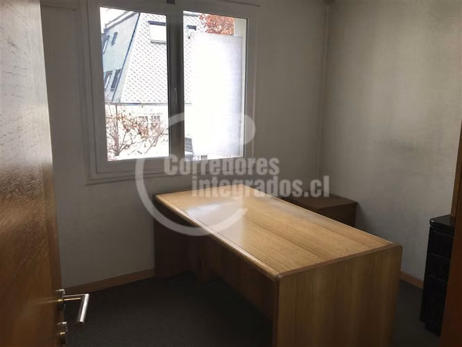 Venta Oportunidad gran oficina Providencia-Pedro de Valdivia