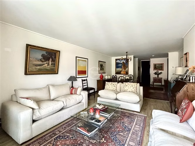 Departamento en venta de 3 dorm. en Lo Barnechea