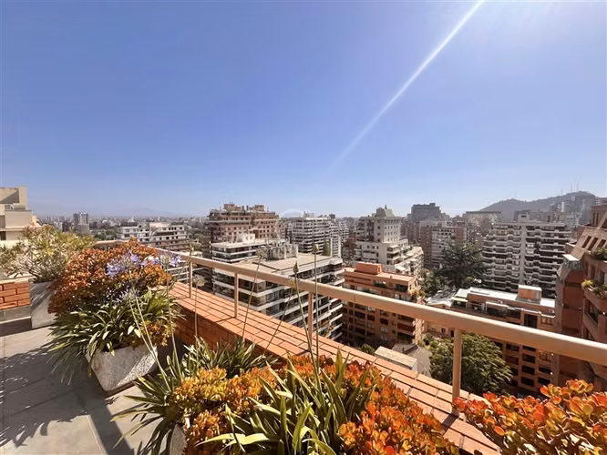 Oficina en venta El Golf Las Condes