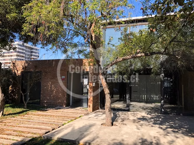 Local Comercial en venta en Vitacura - Imagen 3