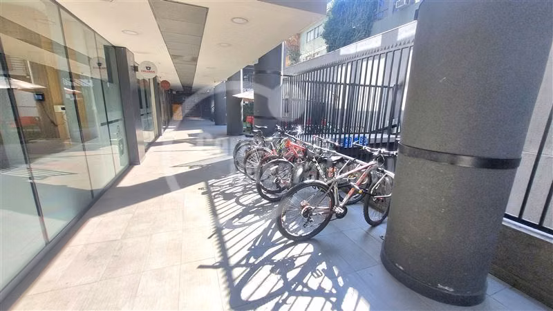 Oficina moderna en venta, Providencia, metro P. de Valdivia