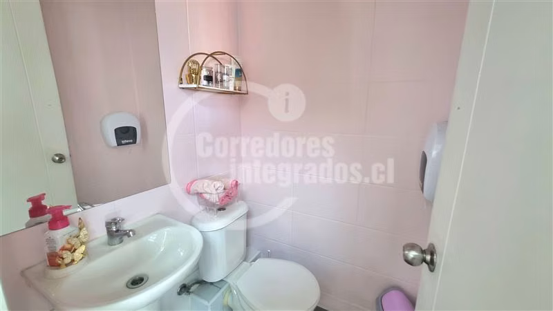 Oficina moderna en venta, Providencia, metro P. de Valdivia