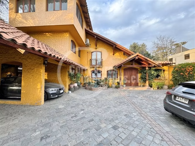 Oficina en arriendo en Los Trapenses Lo Barnechea