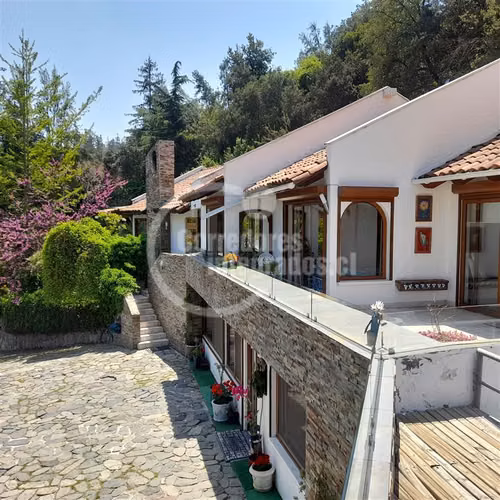 CASA en venta de 5 D en cond. Refugios del Arrayán - Imagen 7