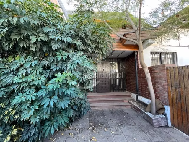 Casa en venta de 5 dorm. en Las Condes - Imagen 4