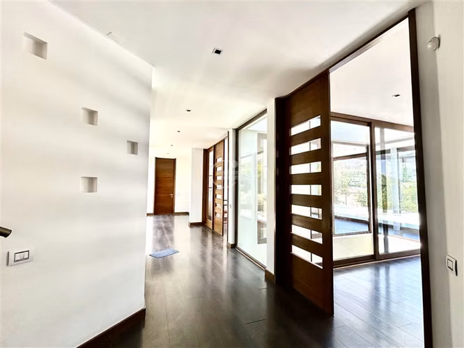 Casa en venta de 5 dorm. en Lo Barnechea - Imagen 31