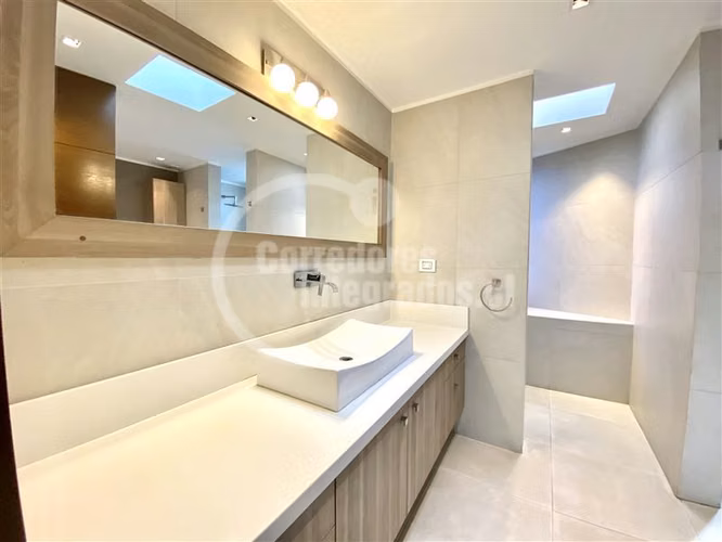 Casa en venta de 5 dorm. en Lo Barnechea - Imagen 29
