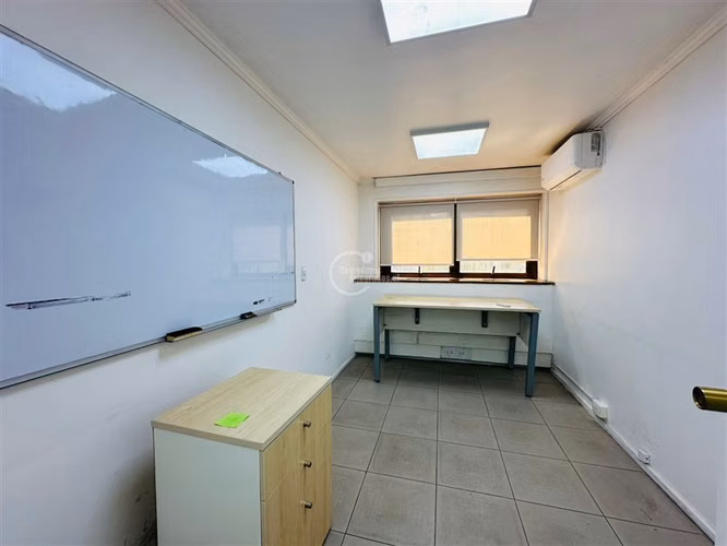 17 Privados, 5 baños, 4 estacionamientos, Providencia