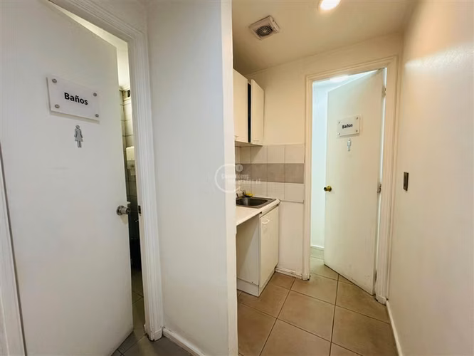 17 Privados, 5 baños, 4 estacionamientos, Providencia