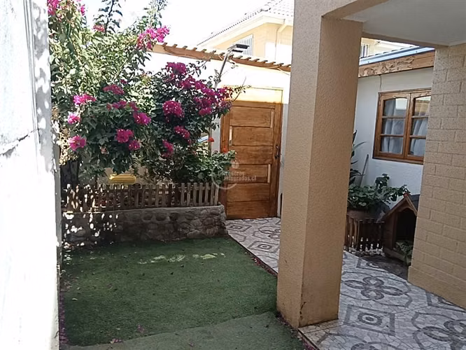 CASA EN CONDOMINIO ALTOS DEL RACO PUENTE ALTO