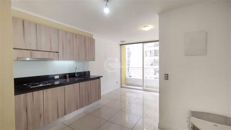 Departamento en venta 1490 UF OFERTA de 1 dorm. en Santiago
