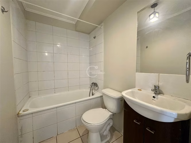 2 dormitorios amplios, 1 baño, estac y bodega, Santiago