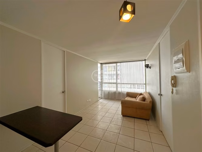 2 dormitorios amplios, 1 baño, estac y bodega, Santiago