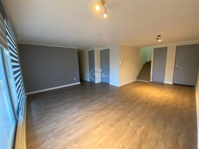 Departamento DUPLEX en venta de 4 dorm.3 baños en Quilpué