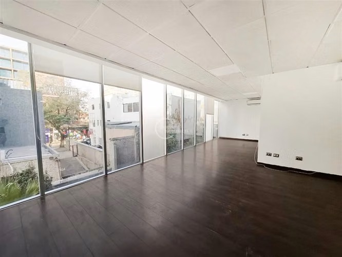 Oficinas en arriendo en Providencia, Metro Manuel Montt